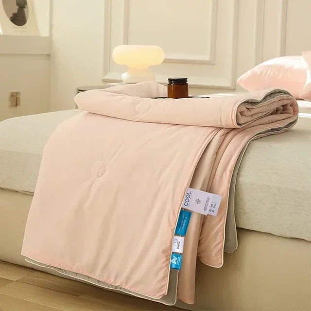 BreezeDream CoolTouch Summer Comforter | Double-Sided Cooling Fabric | Lightweight & Breathable | Instant Cool Relief for Hot Sleepers | Hypoallergenic & Eco-Friendly | Twin & Queen Sizes